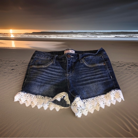 lei Pants - LEI Ashley Lowrise Crochet Lace Trim Denim Shorts